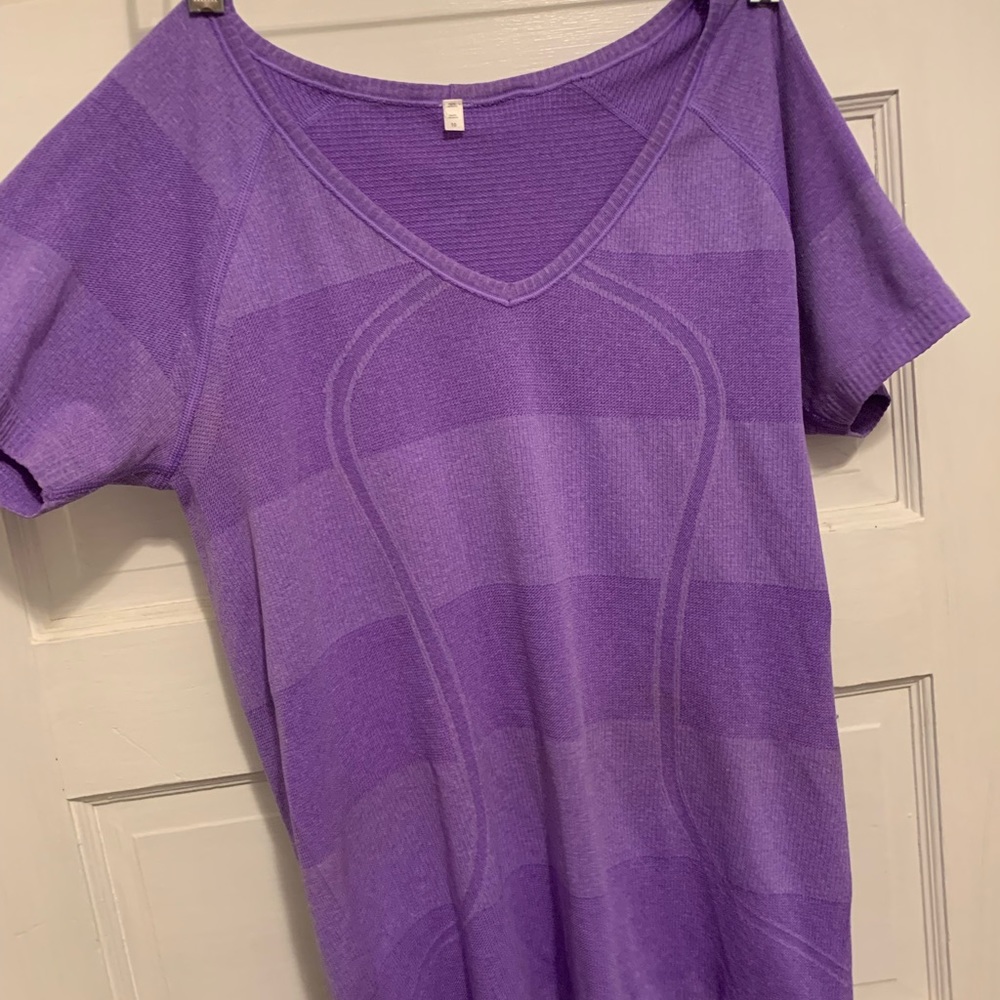 Lululemon Swiftly V-neck short sleeve 10